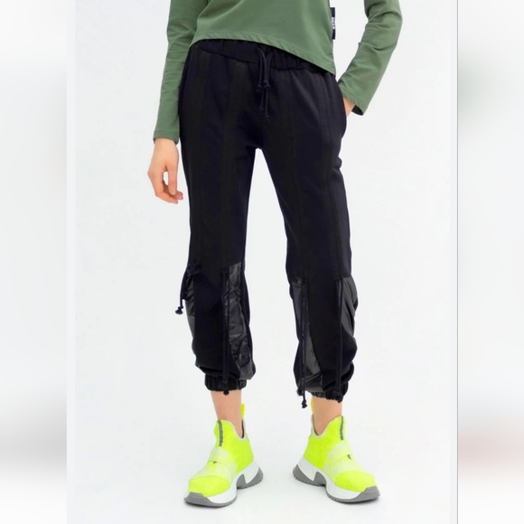 VDR Viadellerose black sweatpants - Picture 1 of 13